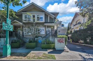 Photo 1: 2280 CHESTERFIELD Avenue in North Vancouver: Central Lonsdale Townhouse for sale : MLS®# R2765346