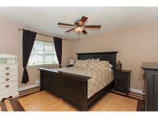 Photo 11: 86 18221 68 Avenue in Surrey: Cloverdale BC Townhouse for sale in "Magnolia" (Cloverdale)  : MLS®# R2189705