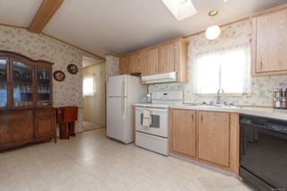 Photo 12: 111 17 Chief Robert Sam Lane in View Royal: VR Glentana Manufactured Home for sale : MLS®# 860343