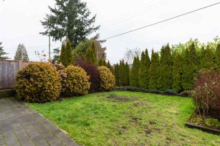 Photo 25: 1388 OAKWOOD Crescent in North Vancouver: Norgate House for sale in "Norgate" : MLS®# R2546691