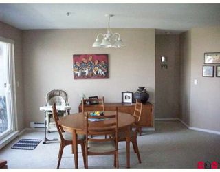 Photo 3: 410 5465 201ST Street in Langley: Langley City Condo for sale in "BRIARWOOD PARK" : MLS®# F2824147