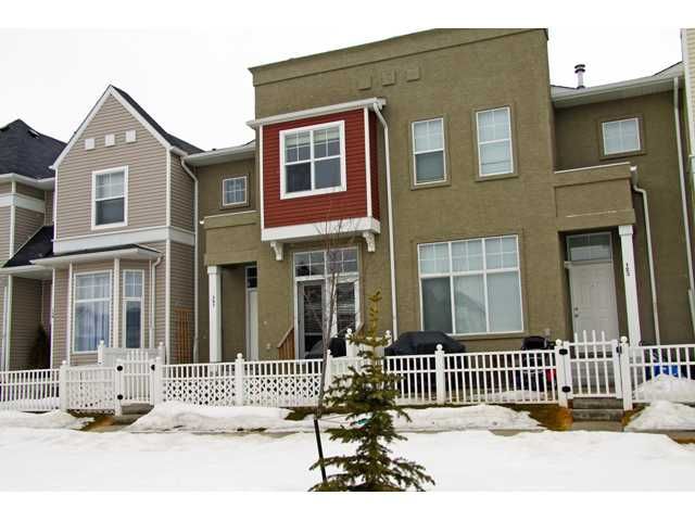 Main Photo: 121 MCKENZIE TOWNE Gate SE in CALGARY: McKenzie Towne Townhouse for sale (Calgary)  : MLS®# C3465958