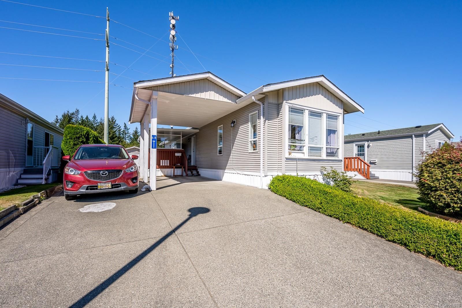 Main Photo: 68 4714 Muir Rd in Courtenay: CV Courtenay East Manufactured Home for sale (Comox Valley)  : MLS®# 913921