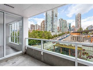 Photo 9: 601 1500 HOWE Street in Vancouver: Yaletown Condo for sale in "THE DISCOVERY" (Vancouver West)  : MLS®# V1136345