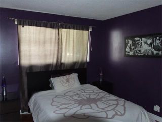 Photo 8: 240 VAN HORNE Crescent NE in Calgary: Vista Heights House for sale : MLS®# C4012124