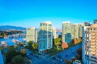 Photo 30: 1602 1863 ALBERNI Street in Vancouver: West End VW Condo for sale in "Lumiere" (Vancouver West)  : MLS®# R2811001