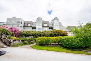 Main Photo: 206 48 RICHMOND Street in New Westminster: Fraserview NW Condo for sale : MLS®# R2887190