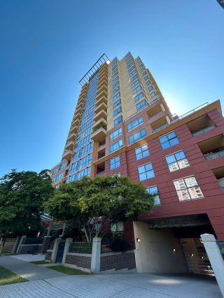 Photo 1: 1203 5288 MELBOURNE Street in Vancouver: Collingwood VE Condo for sale in "EMERALD PARK PLACE" (Vancouver East)  : MLS®# R2905618