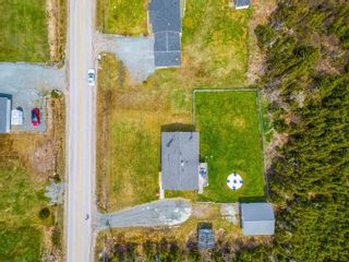 Photo 1: 489 Little Harbour Road in Little Harbour: 35-Halifax County East Residential for sale (Halifax-Dartmouth)  : MLS®# 202309889