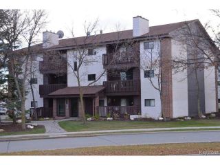 Photo 1: 32 Novavista Drive in WINNIPEG: St Vital Condominium for sale (South East Winnipeg)  : MLS®# 1323871