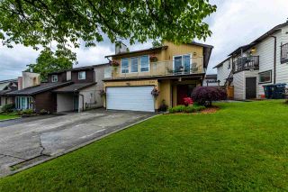 Photo 2: 2330 WAKEFIELD Drive in Langley: Langley City House for sale : MLS®# R2586582