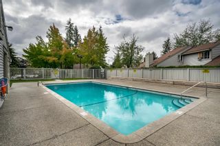Photo 38: 6097 E GREENSIDE Drive in Surrey: Cloverdale BC Townhouse for sale in "Greenside Estates" (Cloverdale)  : MLS®# R2705797