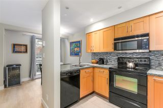 Photo 8: 30 795 W 8TH Avenue in Vancouver: Fairview VW Townhouse for sale in "Dover Pointe" (Vancouver West)  : MLS®# R2281073