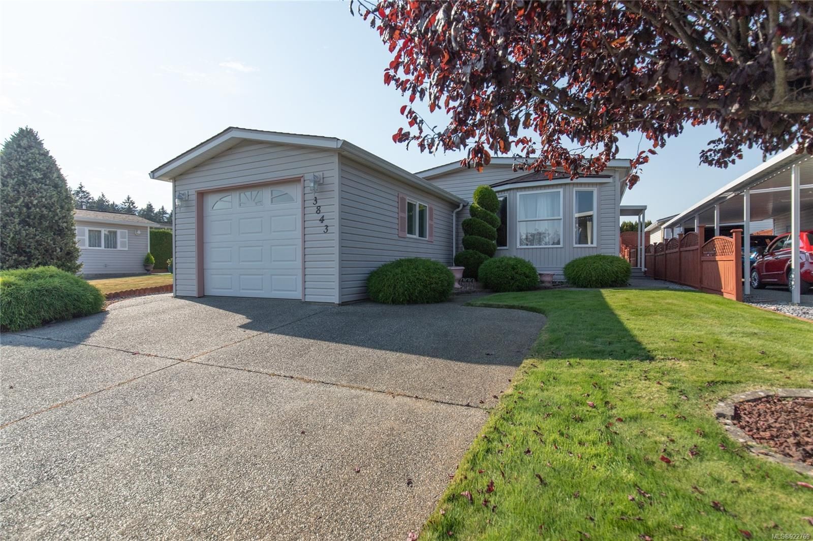 Main Photo: 88 3843 Maplewood Dr in Nanaimo: Na North Jingle Pot Manufactured Home for sale : MLS®# 922769