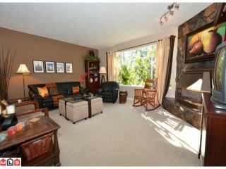 Photo 3: 32426 MCRAE Avenue in Mission: Mission BC House for sale : MLS®# F1223442