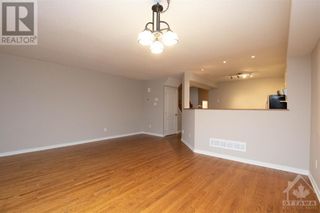 Photo 11: 285 MEILLEUR PRIVATE in Ottawa: House for sale : MLS®# 1386430