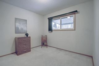 Photo 25: 2450 Cottonwood Crescent SE in Calgary: Southview Detached for sale : MLS®# A1178942
