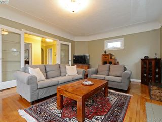 Photo 4: 700 Cowper St in VICTORIA: SW Gorge House for sale (Saanich West)  : MLS®# 782916