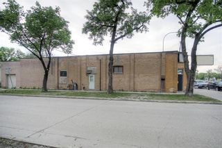 Photo 4: 1412 Main Street in Winnipeg: Retail for sale : MLS®# 202401737