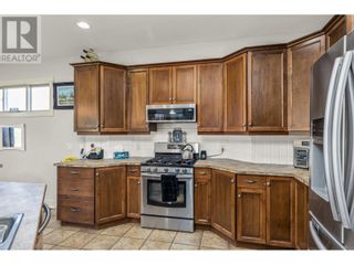Photo 5: 4145 Solana Place in Westbank: House for sale : MLS®# 10307909