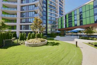 Photo 2: 501 3533 ROSS Drive in Vancouver: University VW Condo for sale in "RESIDENCE ON NOBEL PARK" (Vancouver West)  : MLS®# R2751049
