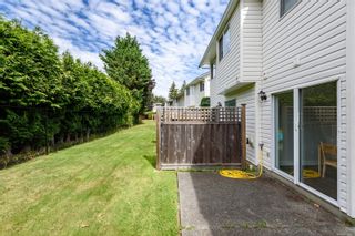 Photo 25: 11 2160 Hawk Dr in Courtenay: CV Courtenay East Row/Townhouse for sale (Comox Valley)  : MLS®# 913392