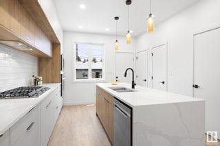 Photo 16: 10829 65 Avenue in Edmonton: Zone 15 House Half Duplex for sale : MLS®# E4369660