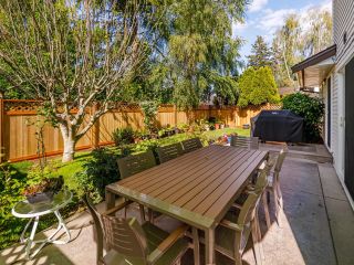 Photo 18: 5449 49A Avenue in Delta: Hawthorne House for sale in "Hawthorne" (Ladner)  : MLS®# R2714431