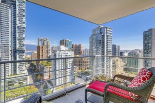 Photo 1: 2203 535 SMITHE STREET in Vancouver: Downtown VW Condo for sale (Vancouver West)  : MLS®# R2199391