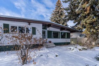 Main Photo: 10403 Fairmount Drive SE in Calgary: Willow Park Detached for sale : MLS®# A2021499