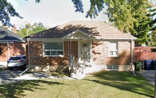Photo 1: 30 Norcross Road in Toronto: Clanton Park House (Bungalow) for lease (Toronto C06)  : MLS®# C5701012
