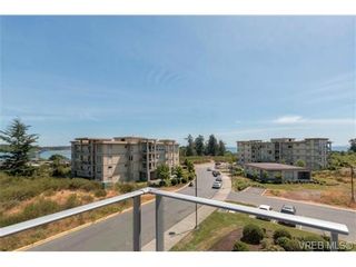 Photo 13: 301 3234 Holgate Lane in VICTORIA: Co Lagoon Condo for sale (Colwood)  : MLS®# 701658