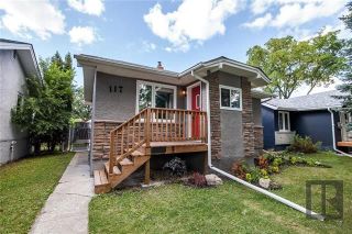 Photo 2: 117 Ellesmere Avenue in Winnipeg: Residential for sale (2D)  : MLS®# 1816514