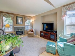 Photo 4: 15A 7570 Tetayut Rd in Central Saanich: CS Hawthorne Manufactured Home for sale : MLS®# 901312