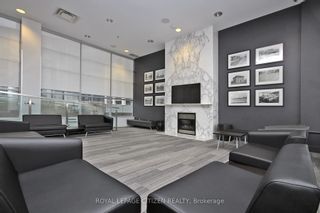 Photo 4: 220 1 Shaw Street in Toronto: Niagara Condo for lease (Toronto C01)  : MLS®# C8203696