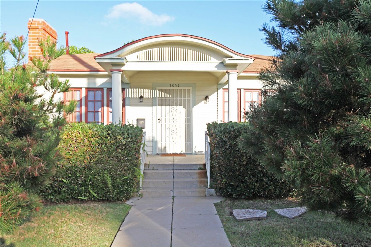 Main Photo: MISSION HILLS House for sale : 3 bedrooms : 3851 HAWK ST in SAN DIEGO