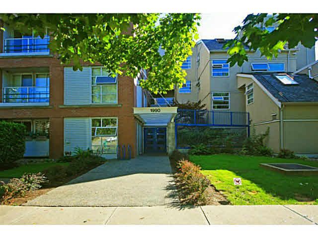 Main Photo: 309 1990 E KENT AVE SOUTH AVENUE in : South Marine Condo for sale (Vancouver East)  : MLS®# V1078944