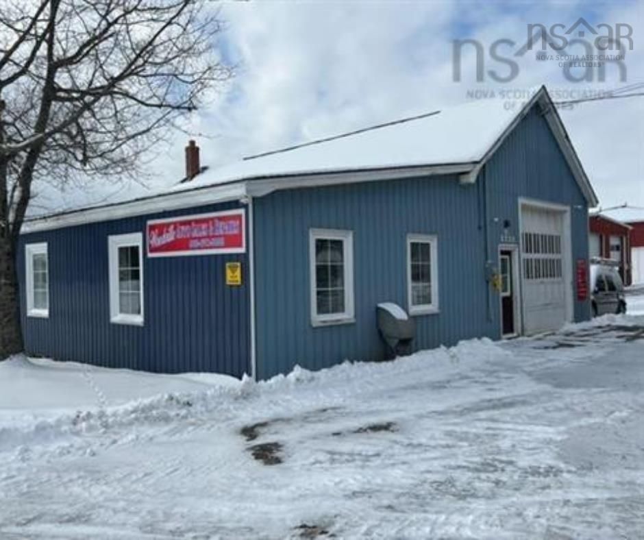 Main Photo: 5720 Highway 221 in Woodville: Kings County Commercial  (Annapolis Valley)  : MLS®# 202224746