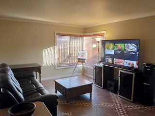 Photo 3: 1022 S Citron Street Unit 14 in Anaheim: Residential for sale (78 - Anaheim East of Harbor)  : MLS®# OC18118755
