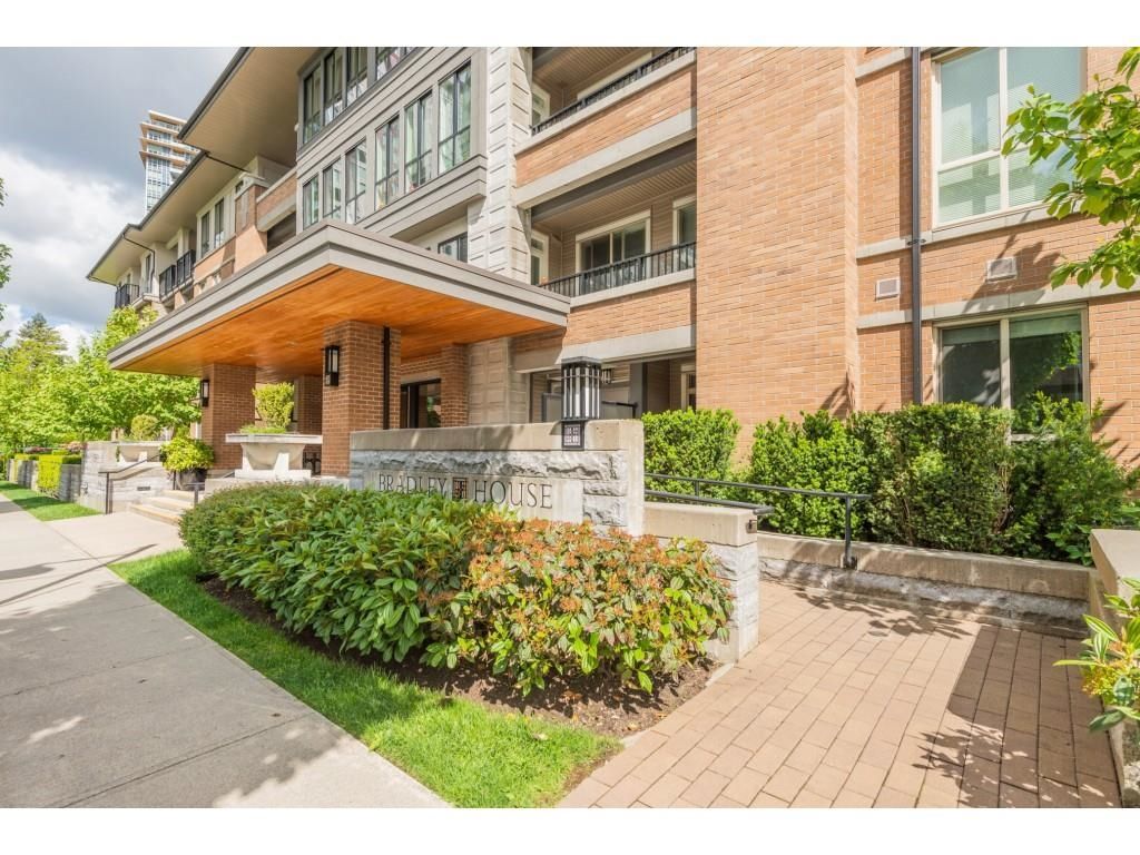 Main Photo: 207 3107 WINDSOR Gate in Coquitlam: New Horizons Condo for sale in "BRADLEY HOUSE AT WINDSOR GATE" : MLS®# R2637933