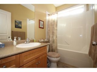 Photo 13: 462 NAISMITH Avenue: Harrison Hot Springs House for sale : MLS®# H1400361