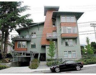 Photo 1: 202 118 W 22ND ST in North Vancouver: Central Lonsdale Condo for sale in "SENTRY" : MLS®# V574987