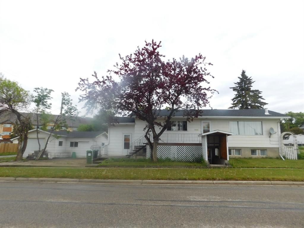 Main Photo: 5104 54 Street: Rocky Mountain House Detached for sale : MLS®# A1258887