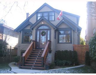 Photo 1: 4534 West 12th Avenue: Point Grey Home for sale () 