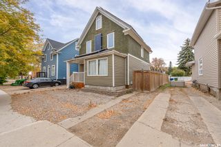 Photo 2: 530 Saskatchewan Street West in Moose Jaw: Central MJ Residential for sale : MLS®# SK946373
