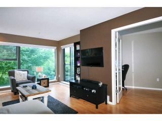 Photo 4: 414 260 NEWPORT Drive in Port Moody: North Shore Pt Moody Condo for sale in "THE MCNAIR" : MLS®# V1078389