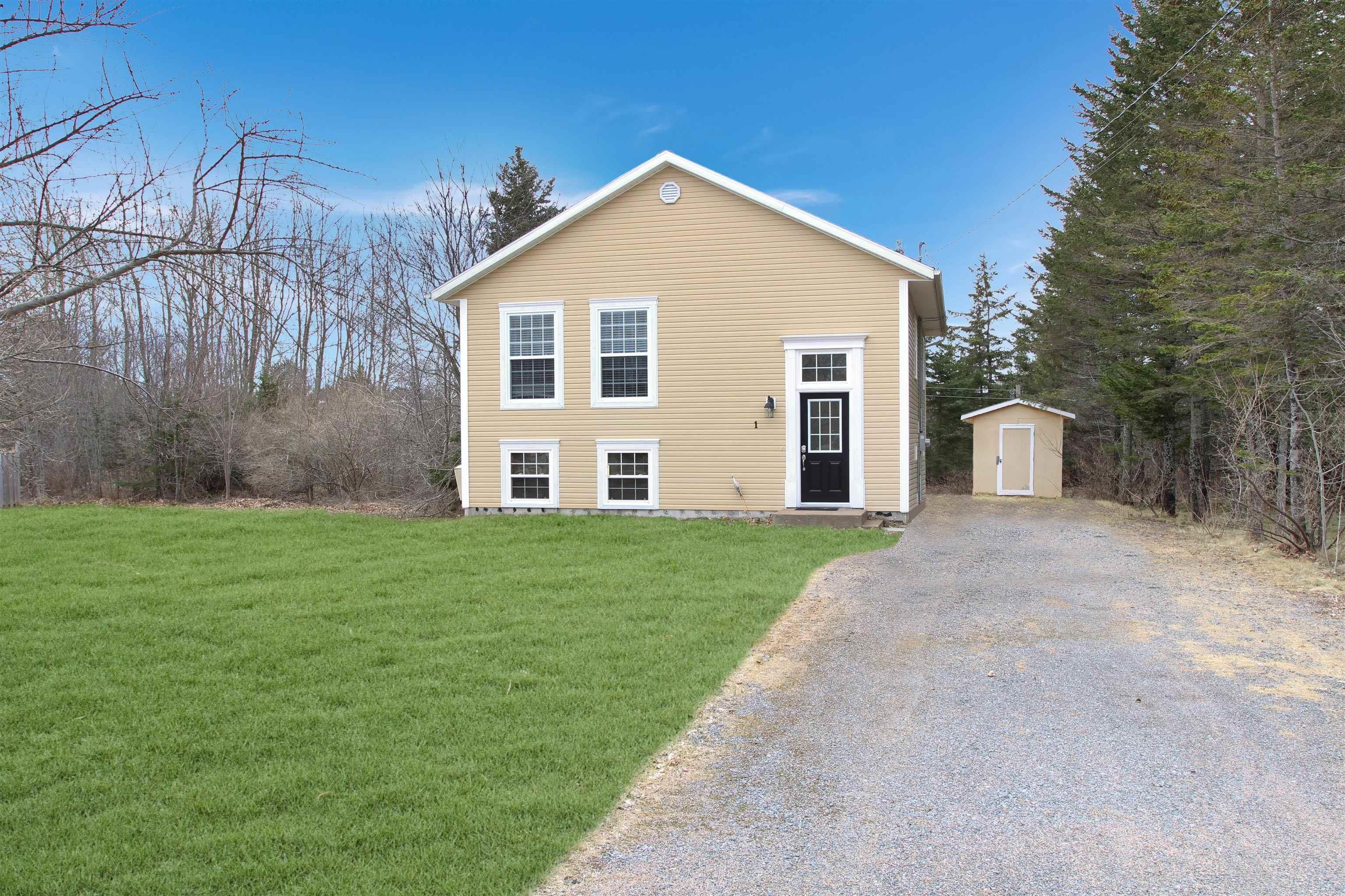 Main Photo: 1 Old Runway Drive in Nictaux: Annapolis County Residential for sale (Annapolis Valley)  : MLS®# 202206253