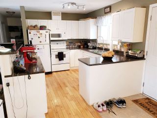 Photo 4: 2273 ROYAL Crescent in Prince George: South Fort George House for sale (PG City Central (Zone 72))  : MLS®# R2440098