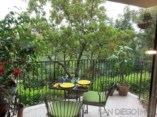 Photo 4: HILLCREST Condo for sale : 2 bedrooms : 4304 6th Avenue in San Diego