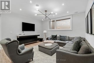 Photo 31: 92 MERVYN AVE in Toronto: House for sale : MLS®# W7310818